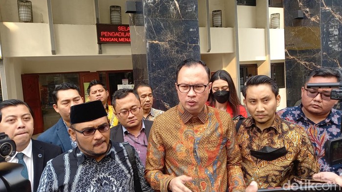 -orang-bernama-muhammad-gugat-holywings-tuntut-ganti-rugi-rp---m-